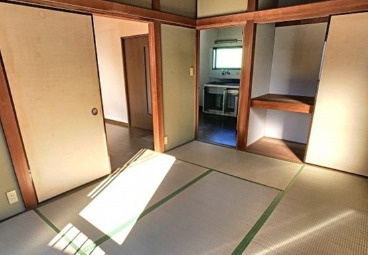 【寝室】 | アパート　富士見市上沢 | 和室があると落ち着いた雰囲気になりますね