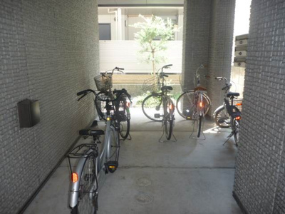 【エントランス】 | オリーブハウス