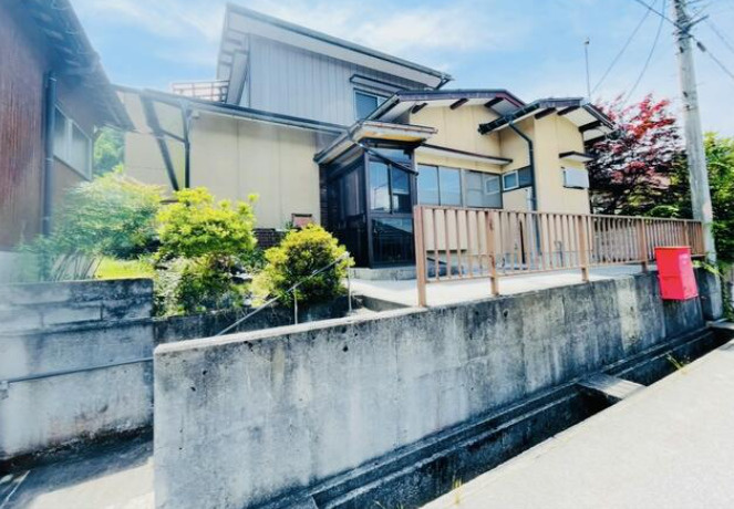 2026/4/15新規　戸建　飛騨市神岡町東雲　350万の外観