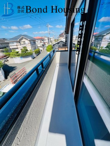 両面道路で開放的です　竹の台7期　2号棟のその他