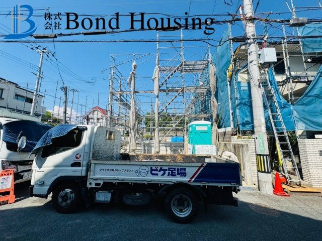両面道路で開放的です　竹の台7期　2号棟の周辺