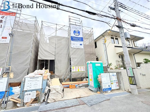 両面道路で開放的です　竹の台7期　2号棟のその他