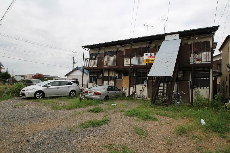 佼和荘の駐車場