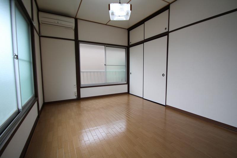 佼和荘の居間・リビング|募集中の部屋は和室になります