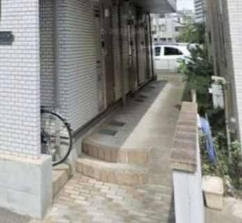 ディアステスタ港のエントランス