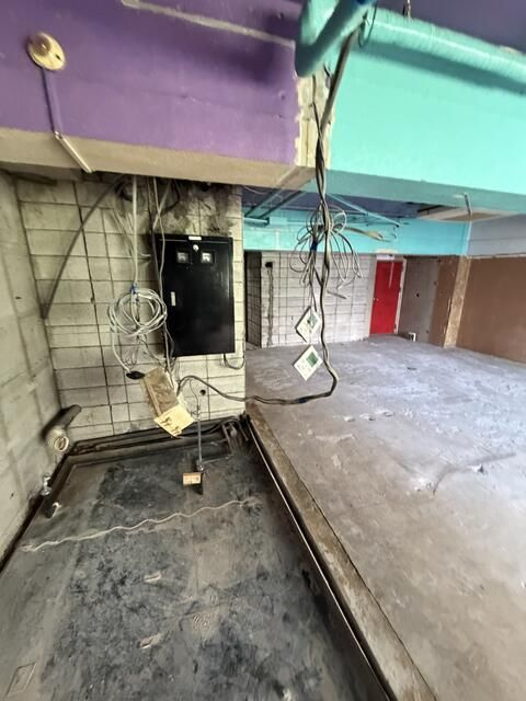 プティ厚木ビル