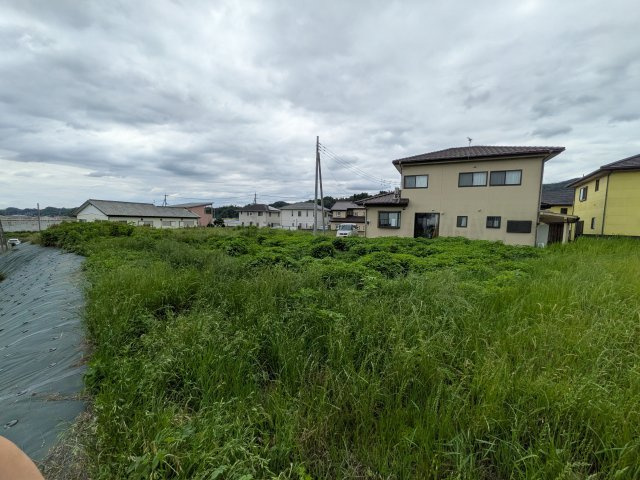 売土地　高崎市下里見町の周辺|静かな住宅地で日当たり・風通しも良好です。ゆったりとした広さがあり、多様な用途にご検討いただけます。