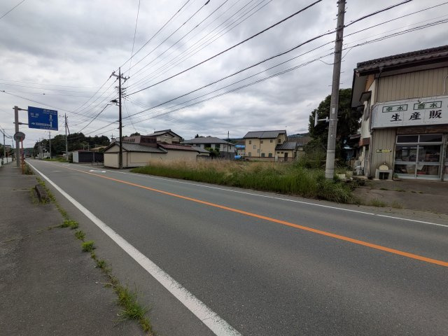 売土地　高崎市下里見町の前面道路含む現地写真
