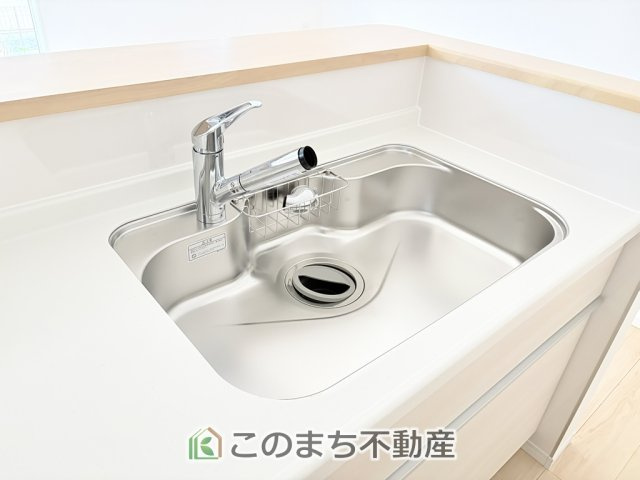 CRADLEGARDEN宇都宮市野沢町第5のキッチン|大きなシンクございます。