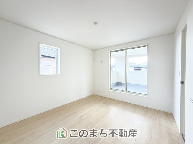 CRADLEGARDEN宇都宮市野沢町第5の洋室|南向きで陽当たりの良い洋室♪風通しもよく快適です☆