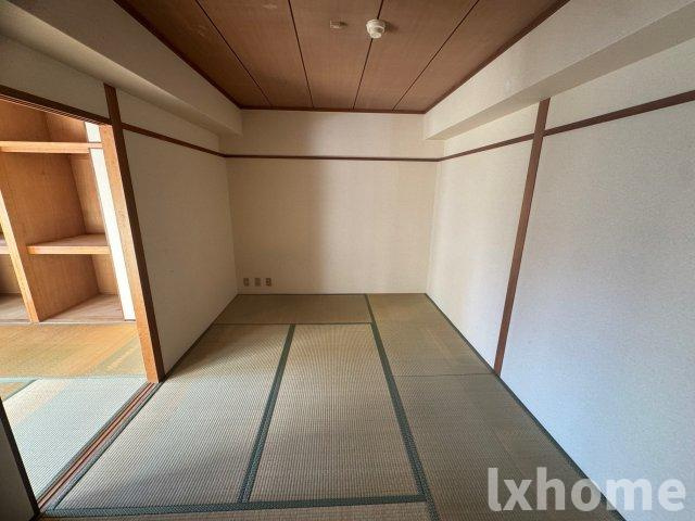 シャンテコウノキの和室