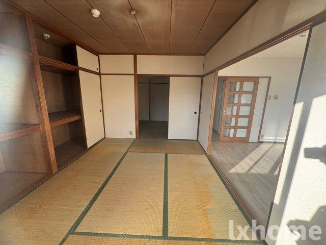 シャンテコウノキの和室