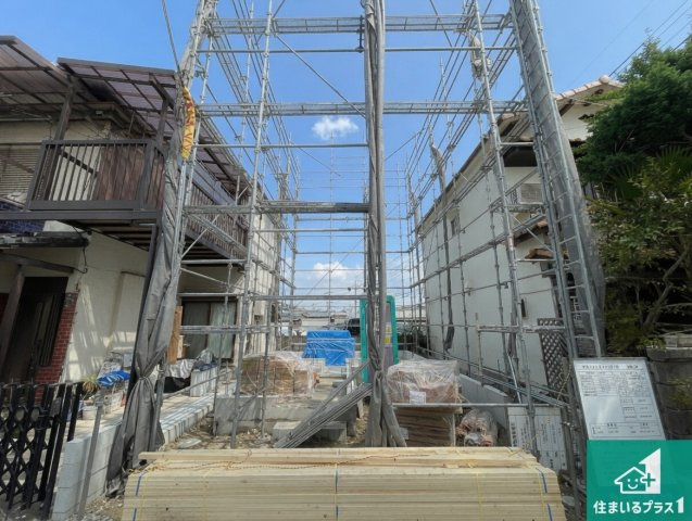 寝屋川市石津中町　第3期　新築一戸建ての外観|現在建築中！落ち着いた街並みで新生活を始めることが出来そう！周辺の物件も併せてご紹介させて頂きます！