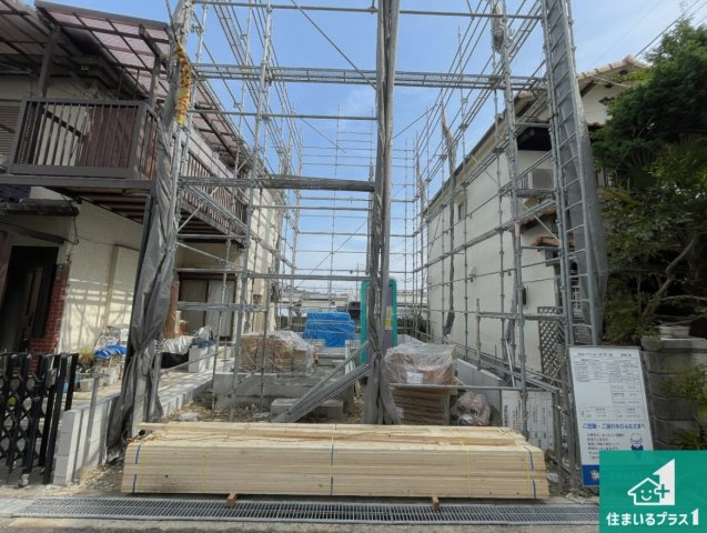 寝屋川市石津中町　第3期　新築一戸建ての外観|現在建築中！落ち着いた街並みで新生活を始めることが出来そう！周辺の物件も併せてご紹介させて頂きます！