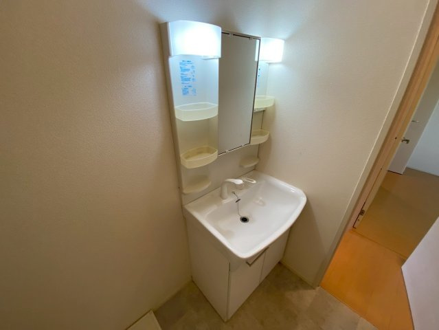 スウィート松本の洗面所