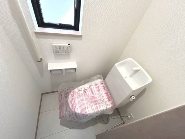 ハートフルタウン　江南市宮後町砂場東　全3区画分譲の独立洗面台|奥行約420mmのコンパクト設計で従来品と異なり洗面ボウルの成型の精度が高い為スッキリ納まります。