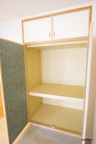 レジディア都島2　仲介手数料無料の収納