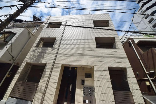 ルシール門前仲町の外観