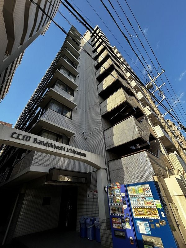 横浜市南区浦舟町１丁目の賃貸マンションの外観