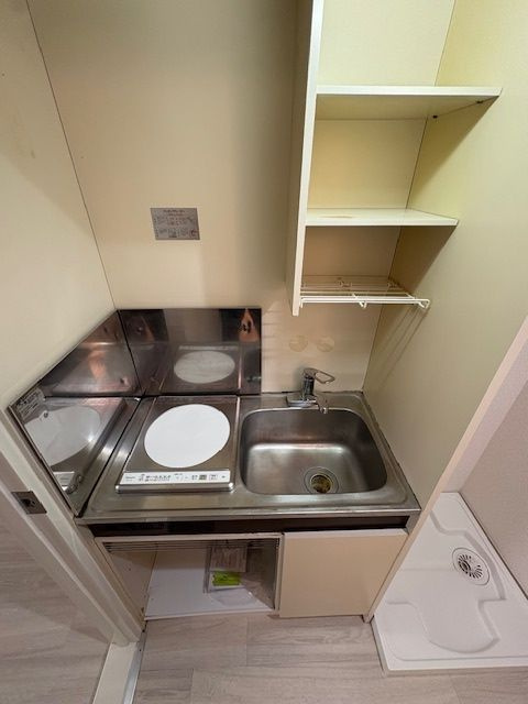 横浜市南区浦舟町１丁目の賃貸マンションのキッチン