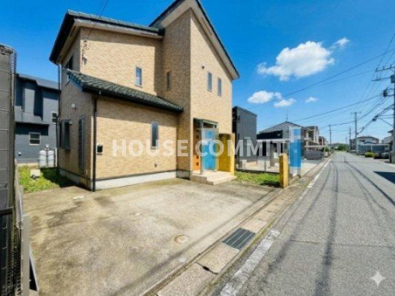 西三里塚　売戸建の前面道路含む現地写真