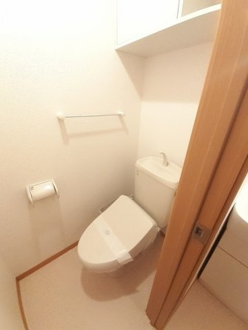 ヴィラージュⅠのトイレ
