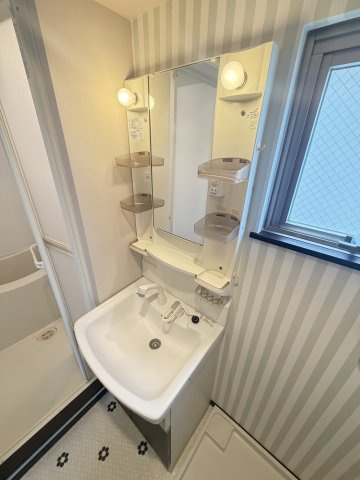 Ａ－ＥＡＳＴ元町の洗面所