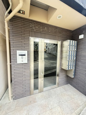 Ａ－ＥＡＳＴ元町のエントランス