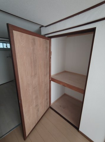 貸家神戸市灘区中原通の収納