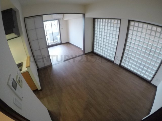 【居間・リビング】 | アーバンフラッツ西中島