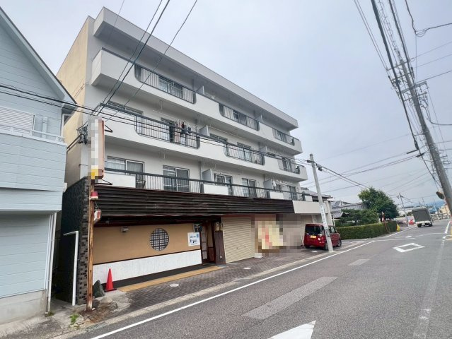 アイフラッツの外観