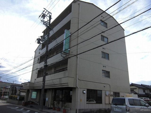 ファミール牧の里の外観