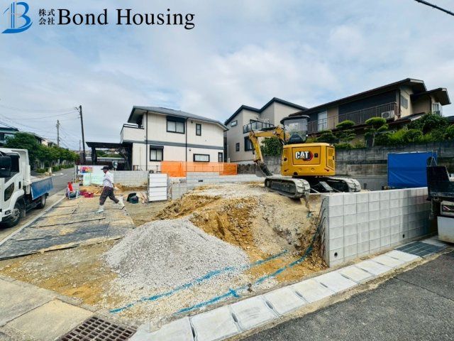 BELS取得　神陵台9丁目　新築2区画　2号棟の駐車場
