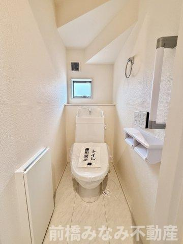 【新築】渋川市金井第19　４号棟(全４棟)　リーブルガーデン　新築建売分譲のトイレ|落ち着いたトイレです