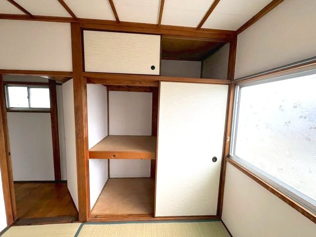 西板持7丁目戸建の収納