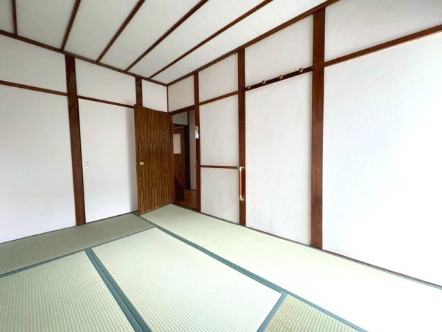 西板持7丁目戸建の和室