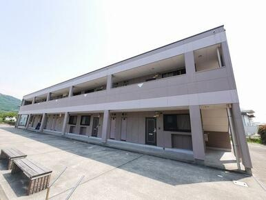 福津市津屋崎７丁目のアパート