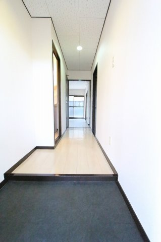 ＤＩＯの内装