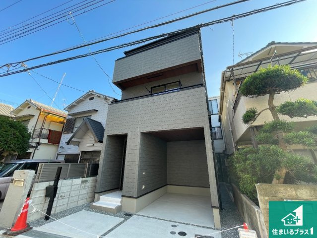 ■豊中市小曽根　第3期　新築一戸建ての外観|安心の10年保証！外観を美しく保ち、雨水で汚れを落とします！気になることがありましたら、お気軽にお問い合わせください！