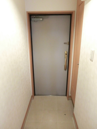 【玄関】ベルパッソ横川 