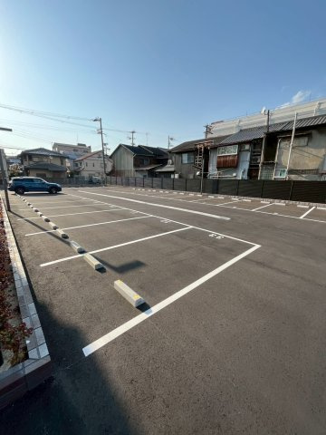 プレジオ御幣島ASIANの駐車場|駐車スペースもあります
