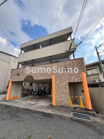 六甲カーサ・デ・ピエドラの外観