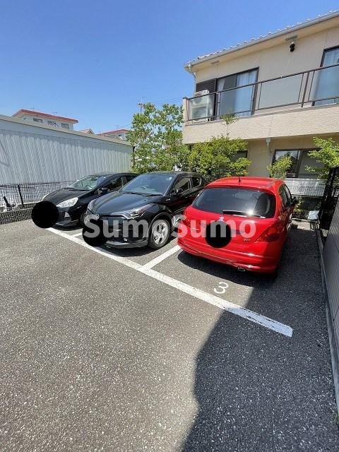 ソレイユ段上の駐車場