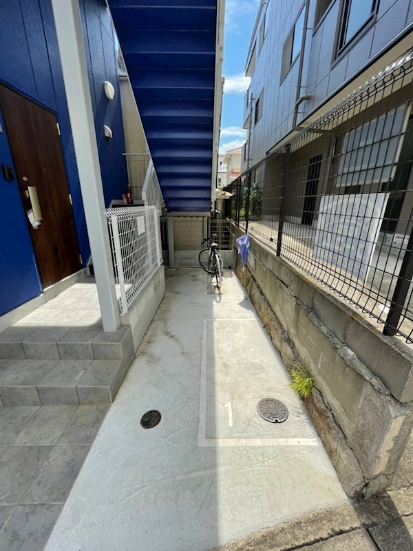 サンビルダー灘ウエストの外観