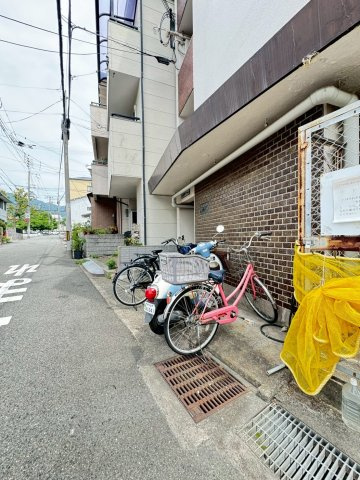 大石北町マンションの外観