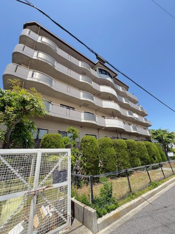 グレース甲陽園の外観