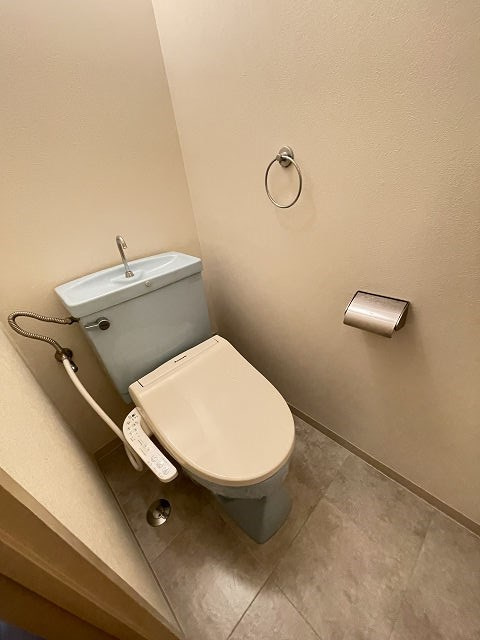 サンパレス21尼崎のトイレ|清潔感のあるトイレです