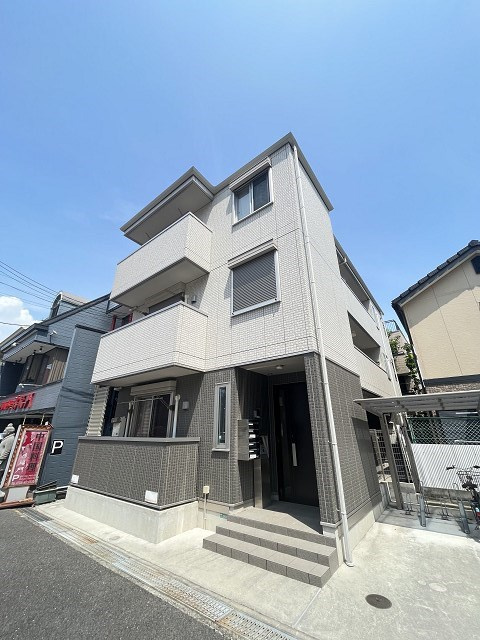 フェリオ鳴尾の外観
