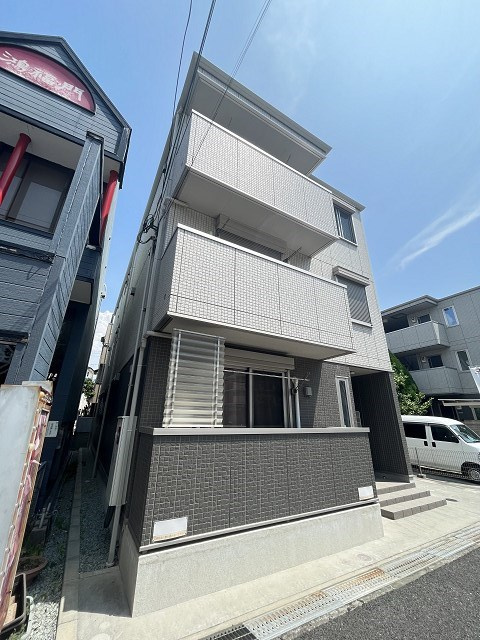 フェリオ鳴尾の外観