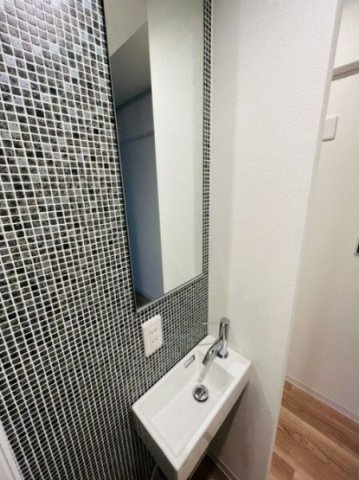 深江本町マンションの洗面所